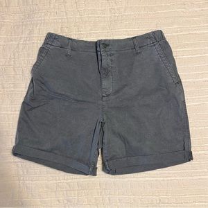 Old Navy High-Waisted Chino Shorts 7” Inseam